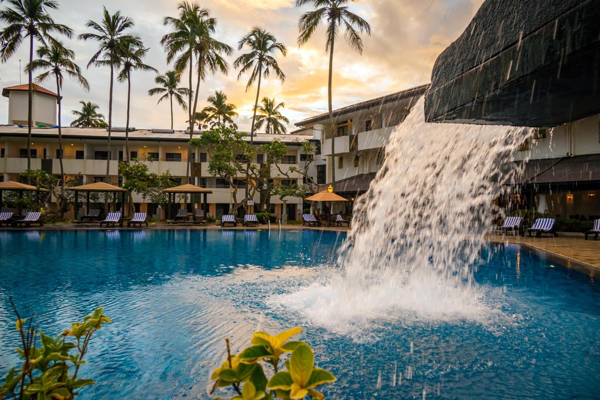 Tangerine Beach Hotel Kalutara Eksteriør bilde