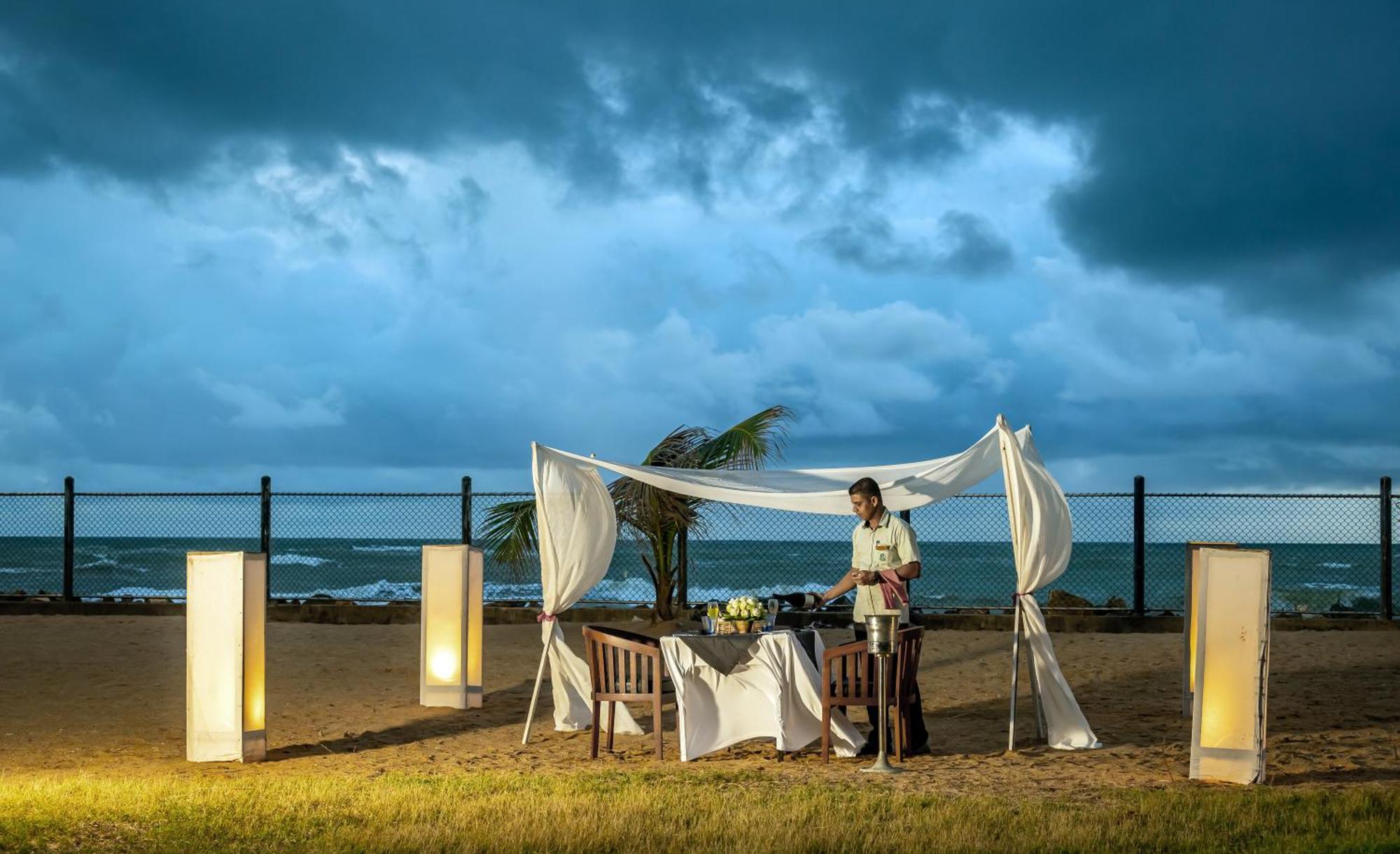 Tangerine Beach Hotel Kalutara Eksteriør bilde